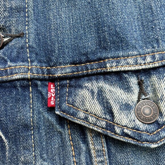 Levi's Urban Outfitters Danica Jean Jacket Mens Medium Blue Denim Trucker Casual - Picture 4 of 12